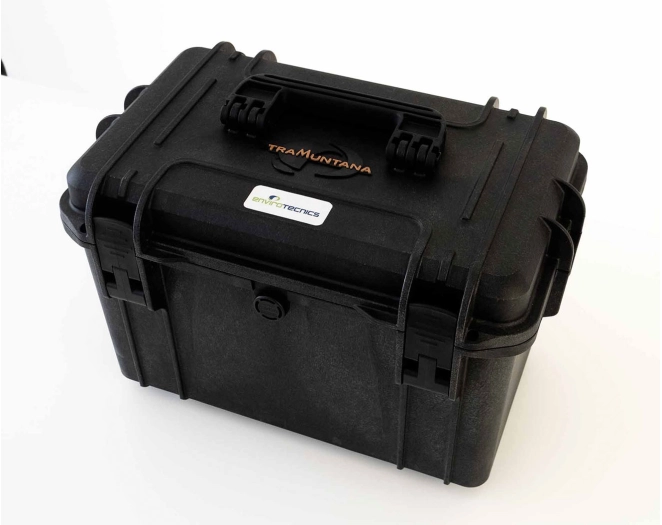 Mallette Tramuntana d’alimentation et de contrôle pour pompes immergées 12V