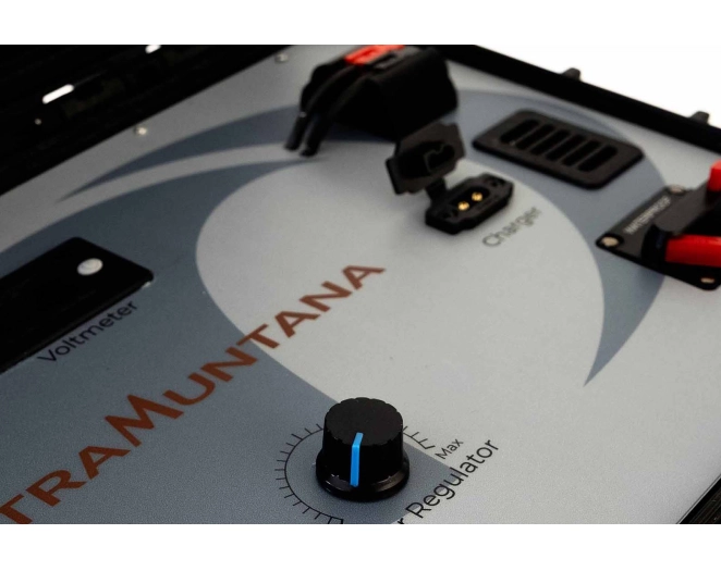 Tramuntana power supply and control unit for 12V submersible pumps