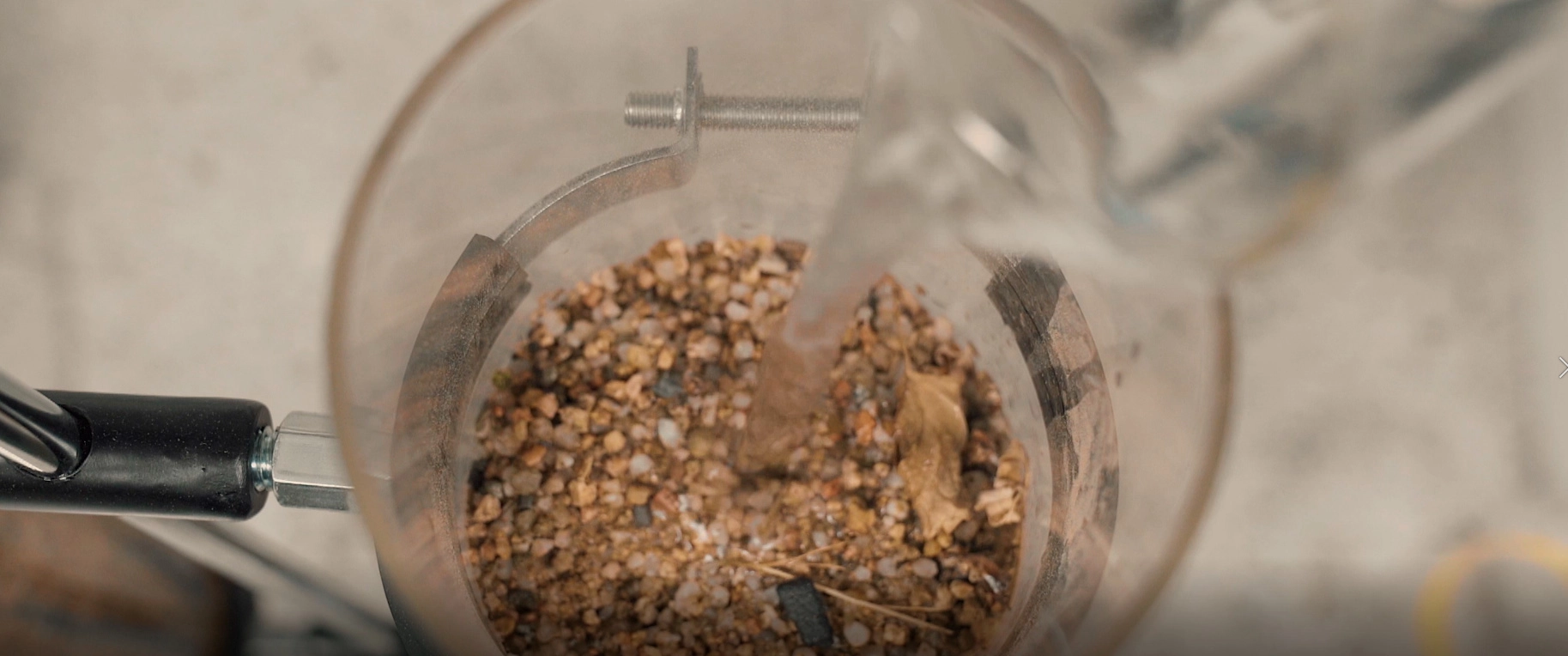 Lavado de suelo con surfactantes